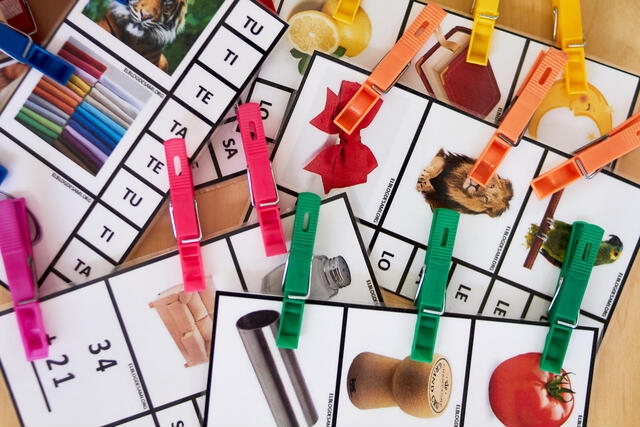 Matching sounds with letters with pegs on the card